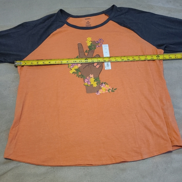 Sonoma Baseball 3/4 Sleeve Tee Peace Sign - Floral - Picture 7 of 9